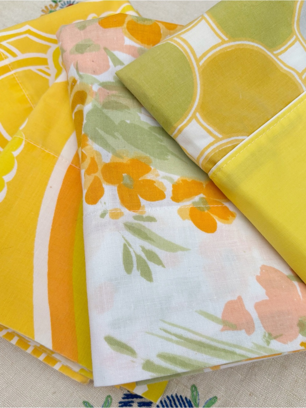 Vintage Floral Flower Pillowcases Standard Assortment Set of 4 Yellow Retro